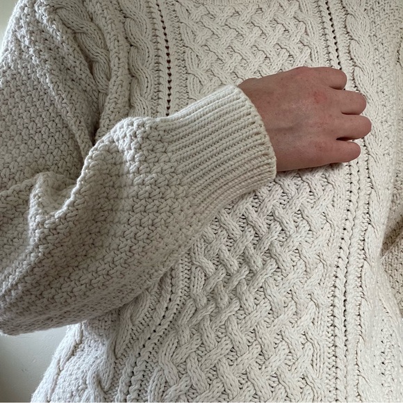 🌼VINTAGE 100% Cotton Brittish vogue cable knit fisherman sweater - Picture 3 of 9